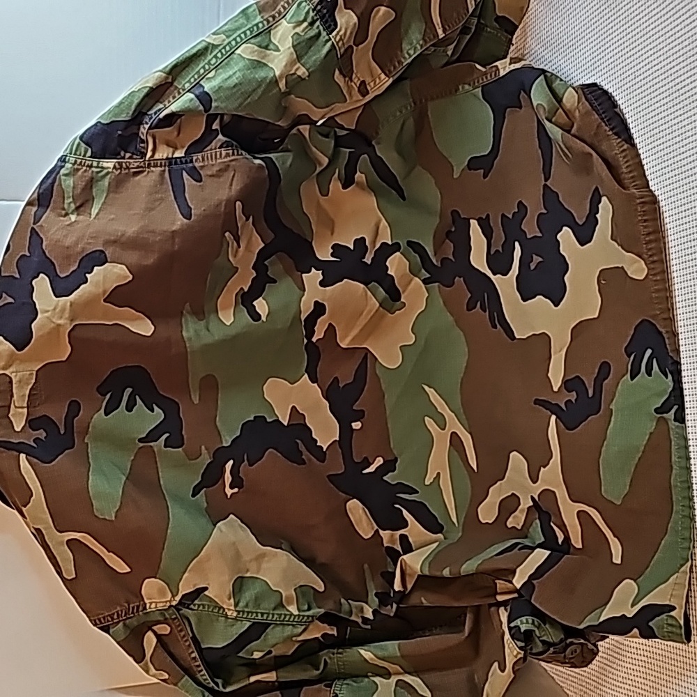 Authentic Army Jacket - image 4